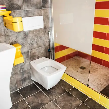 Miracoletti38 3* נאפולי