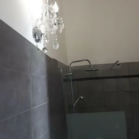 בית הארחה Miracoletti38 3*