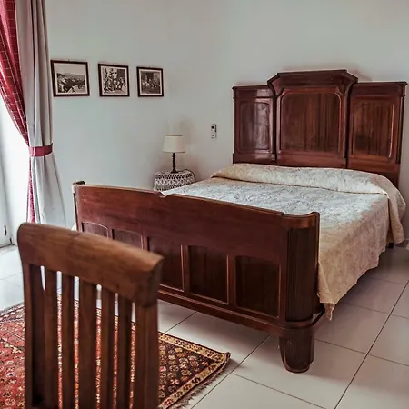 Πανσιόν Miracoletti38 3*